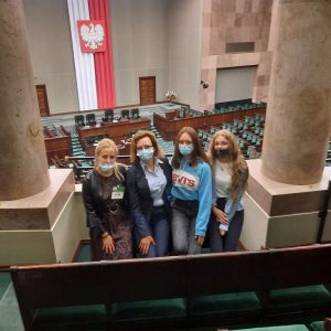młodzież z p. poseł na Sejm Rzeczpospolitej Polskiej Agata Wojtyszek